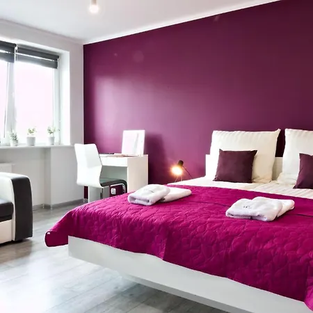 Apartment Lc & B52 *