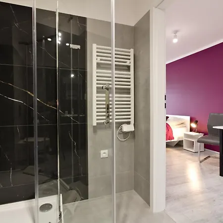 Lc Pokoje&apartamenty B52 Apartmán Štetín